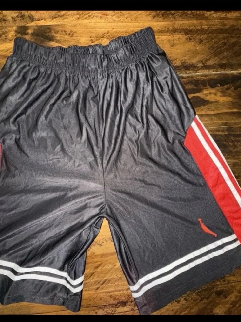 Retro Vintage Air Jordan Silky Basketball Shorts Men’s Medium Black Red Y2K